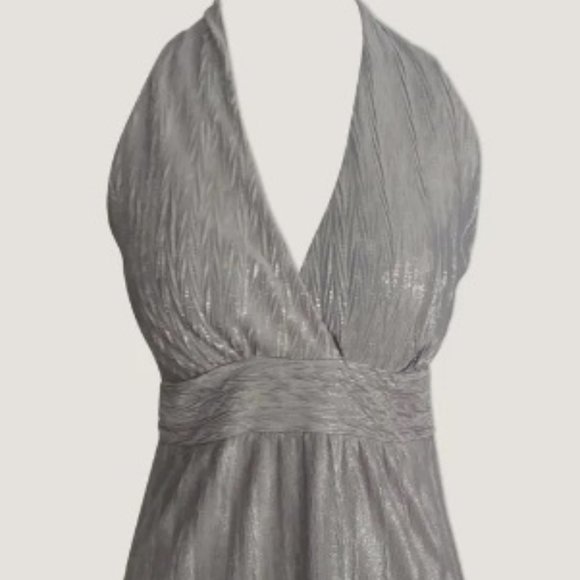 3/$25 Silver Halter Top Blouse Dressy Casual Crushed Pleats Marilyn Monroe MED - Picture 1 of 7